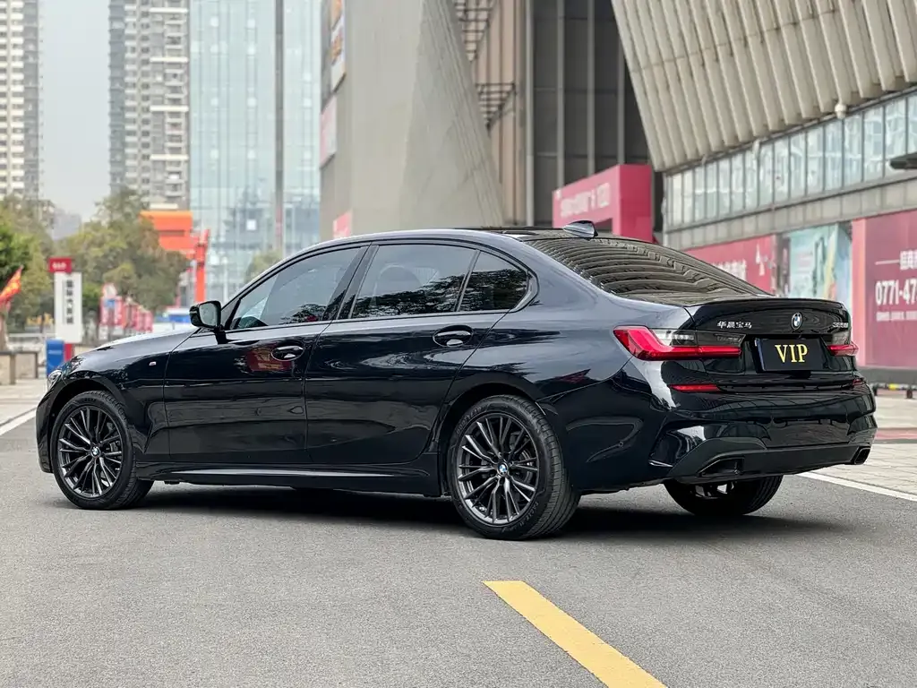 BMW 3 Series 2022 из CN, фото 4