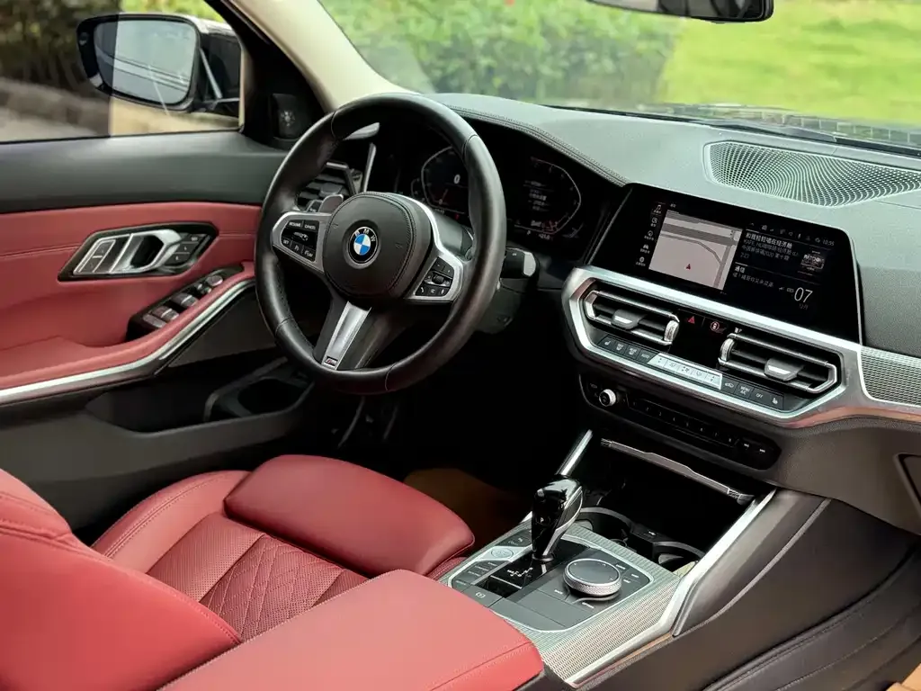 BMW 3 Series 2022 из CN, фото 8