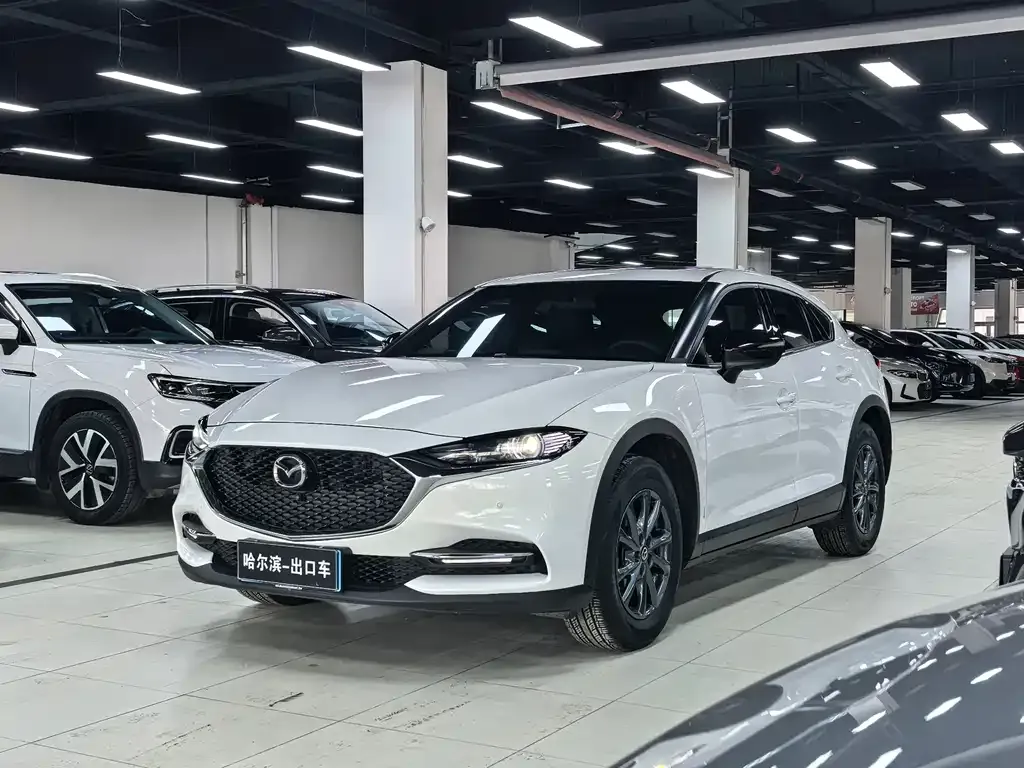 Mazda CX-4 2023 из CN, фото 1