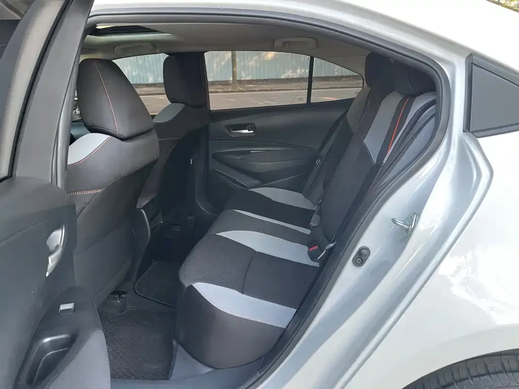 Toyota Corolla 2023 из CN, фото 5