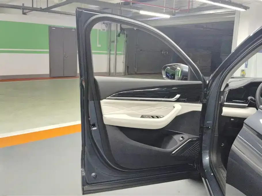 Geely Xingyue L 2023 из CN, фото 2