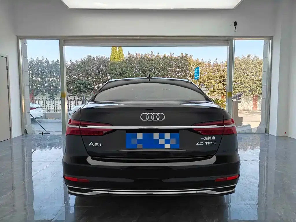 Audi A6L 2024 из CN, фото 9