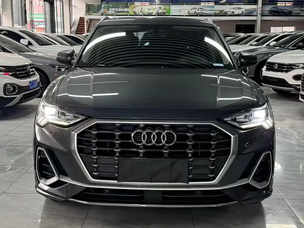 Audi Q3 2021 из CN, фото 6