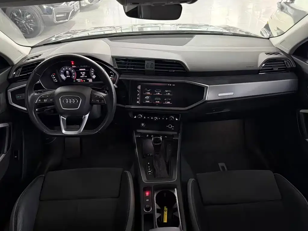 Audi Q3 2021 из CN, фото 5