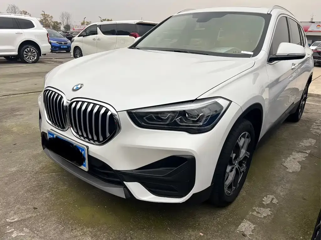 BMW X1 2021 из CN, фото 1