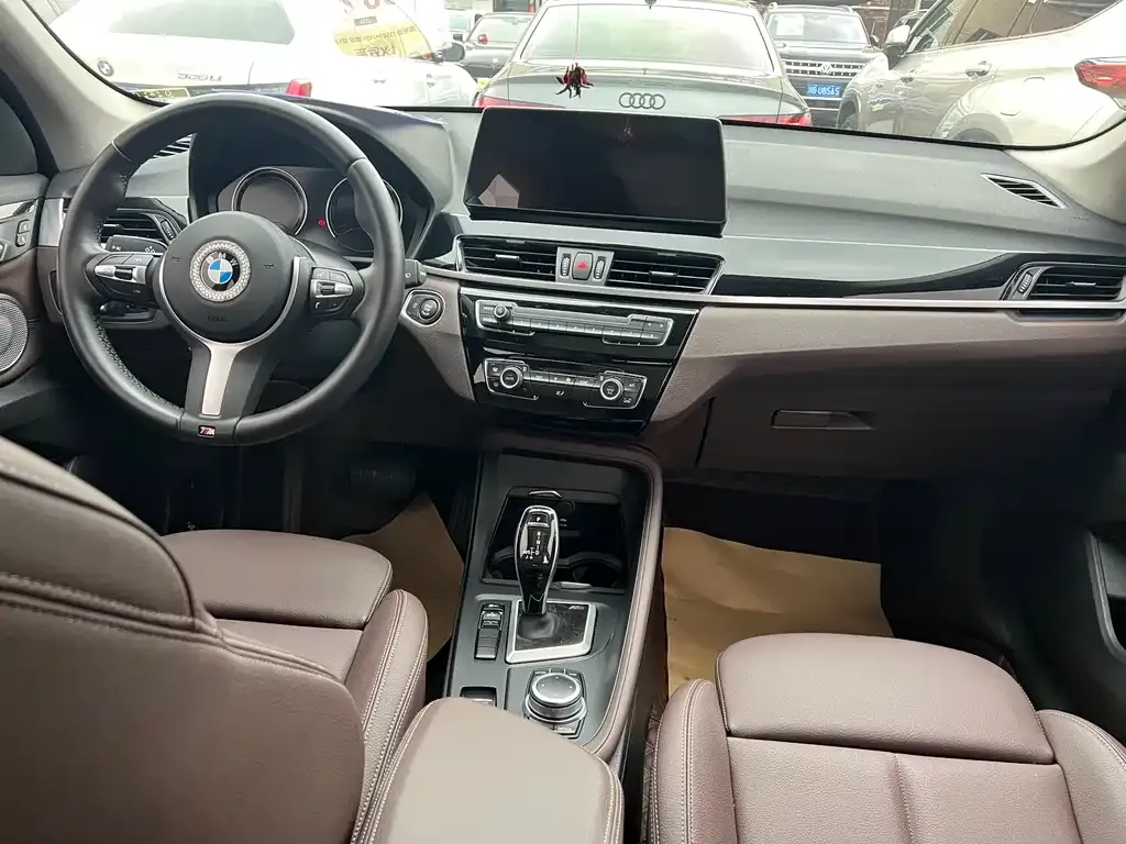 BMW X1 2021 из CN, фото 5