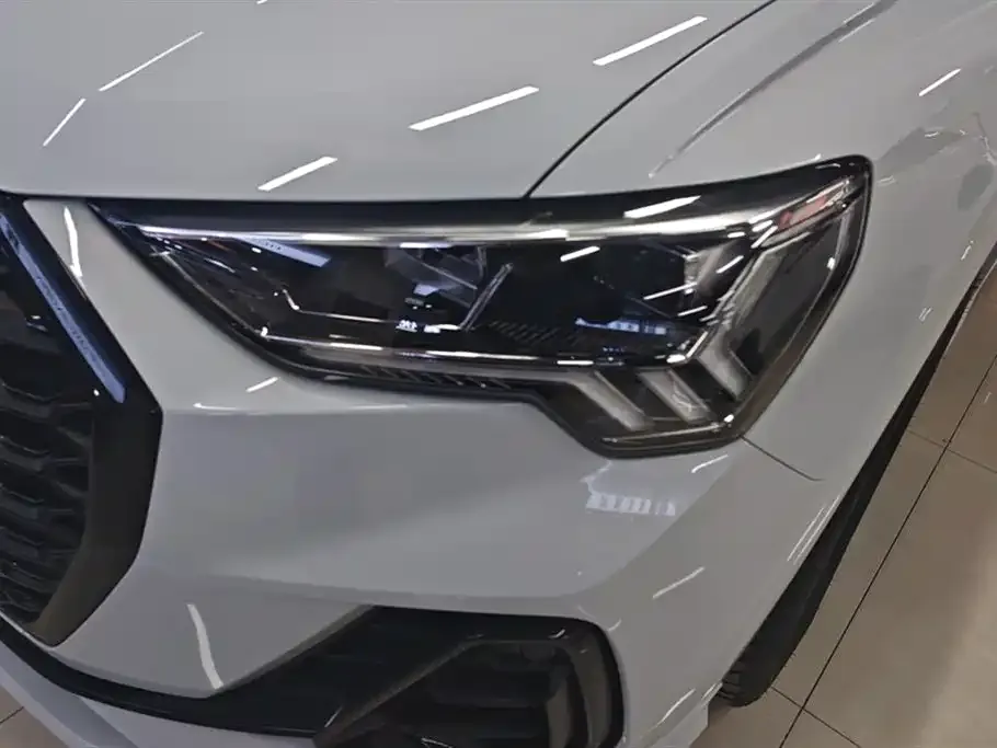 Audi Q3 Sportback 2022 из CN, фото 5