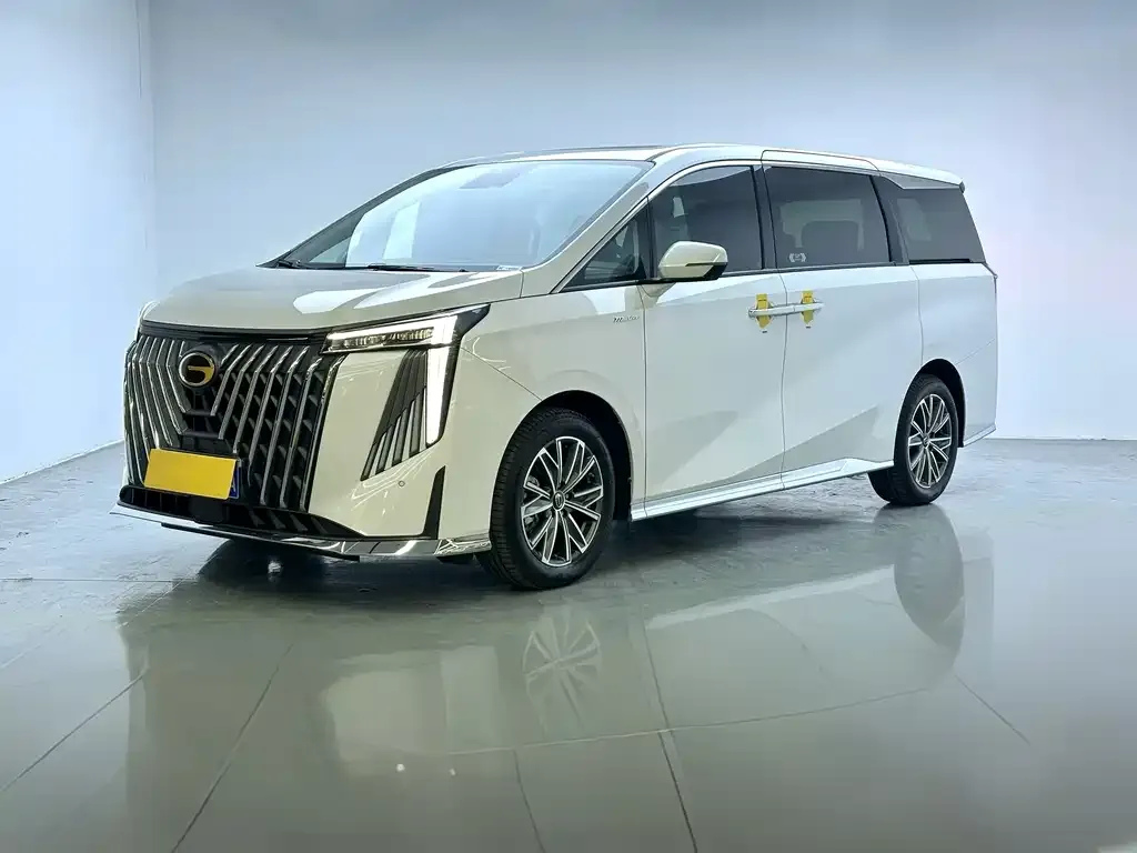 GAC Motor Trumpchi M8 — фото 1