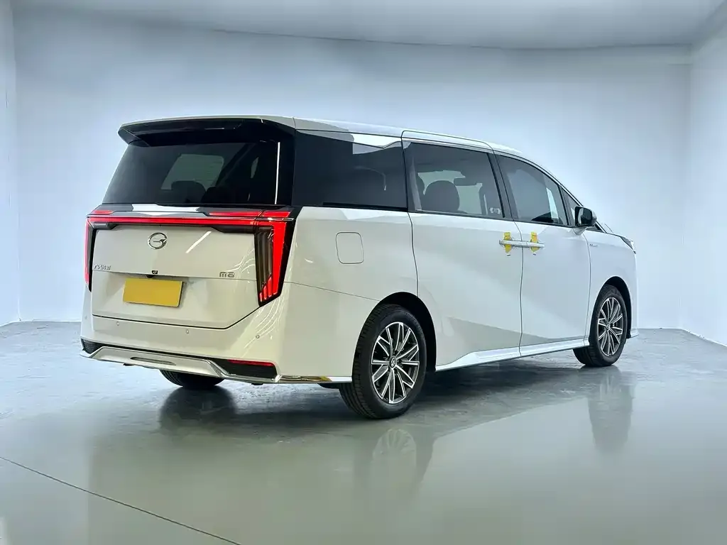 GAC Motor Trumpchi M8 — фото 3