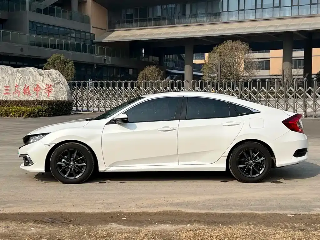 Honda Civic 2021 из CN, фото 8