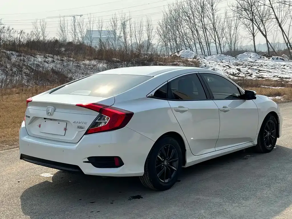 Honda Civic 2021 из CN, фото 10