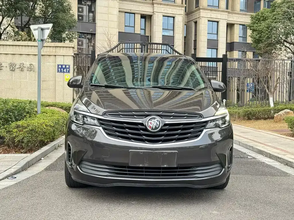Buick GL8 2021 из CN, фото 9