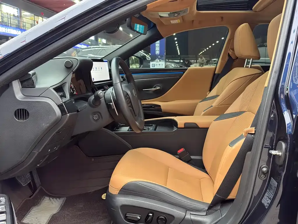 Lexus ES 2024 из CN, фото 3