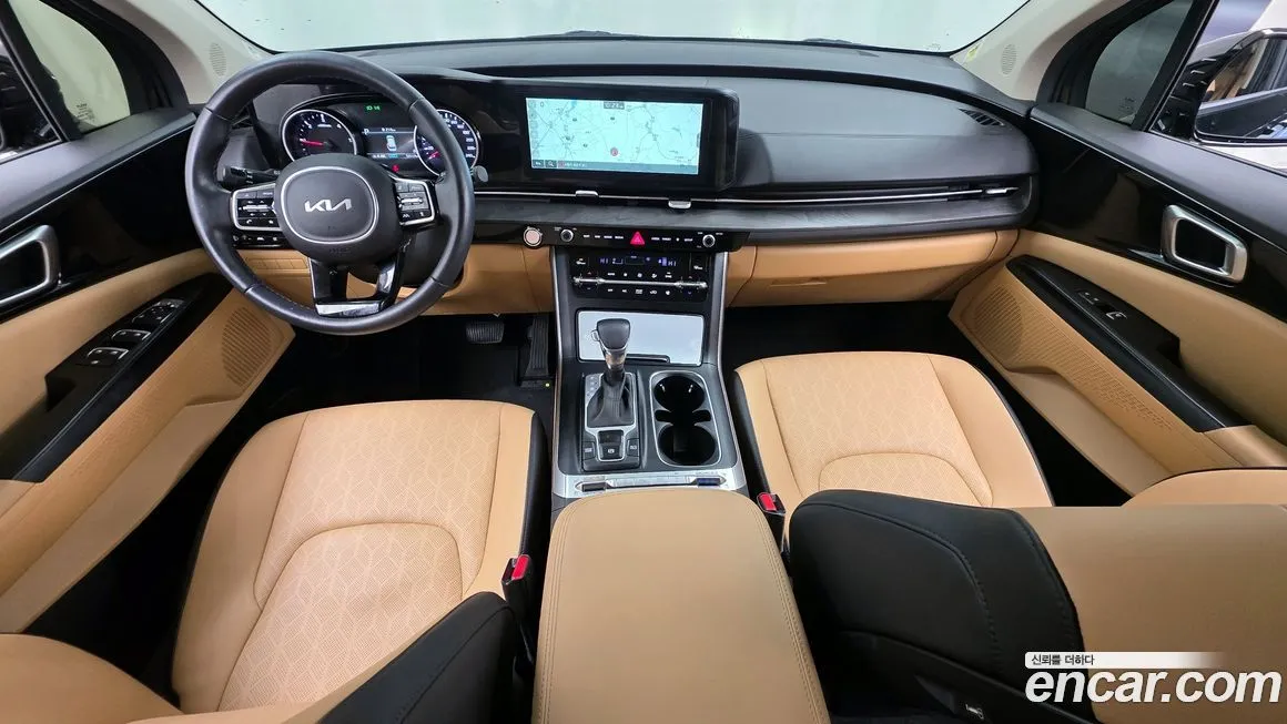 Kia Carnival — фото 10