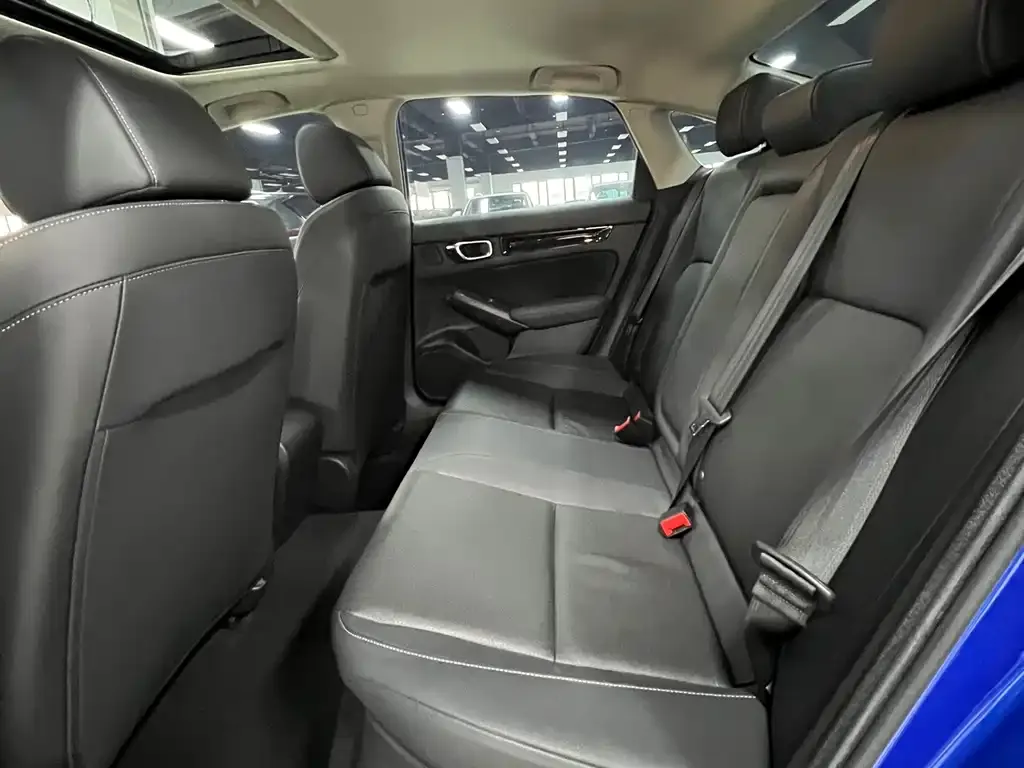 Honda Civic — фото 5