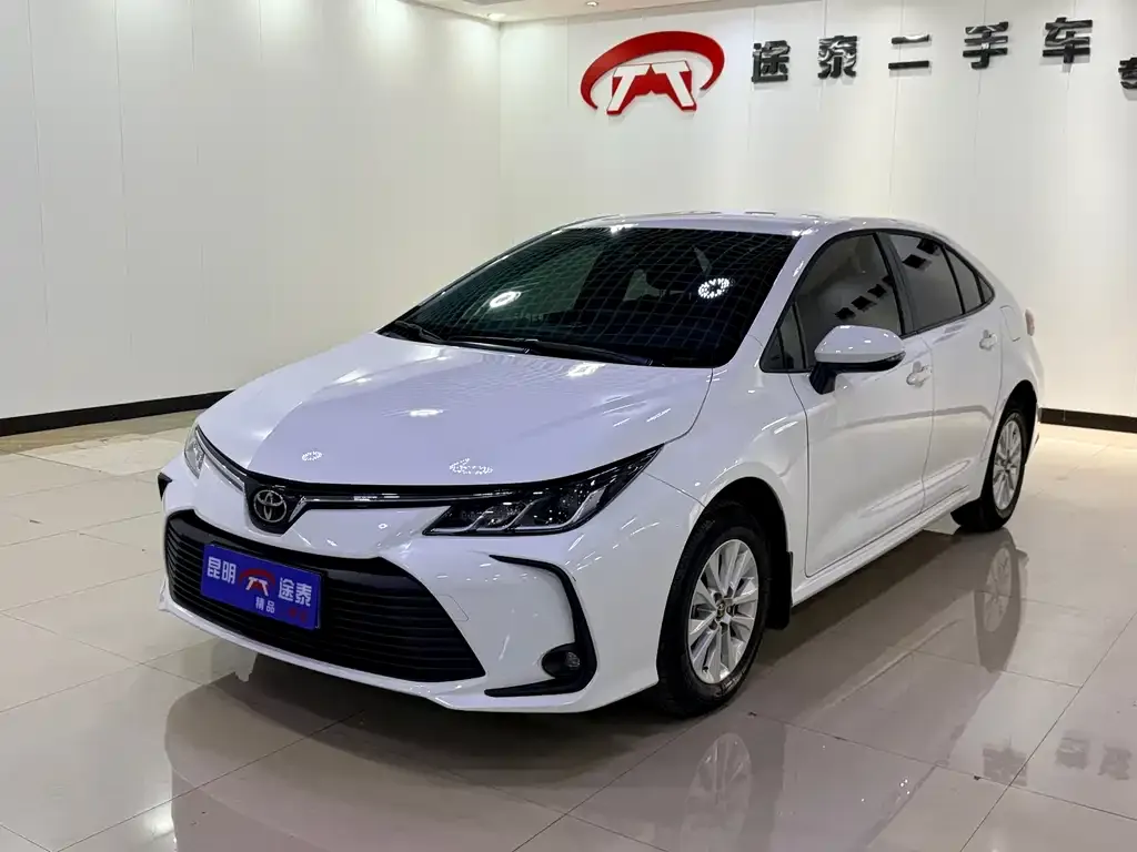 Toyota Corolla 2022 из CN, фото 1