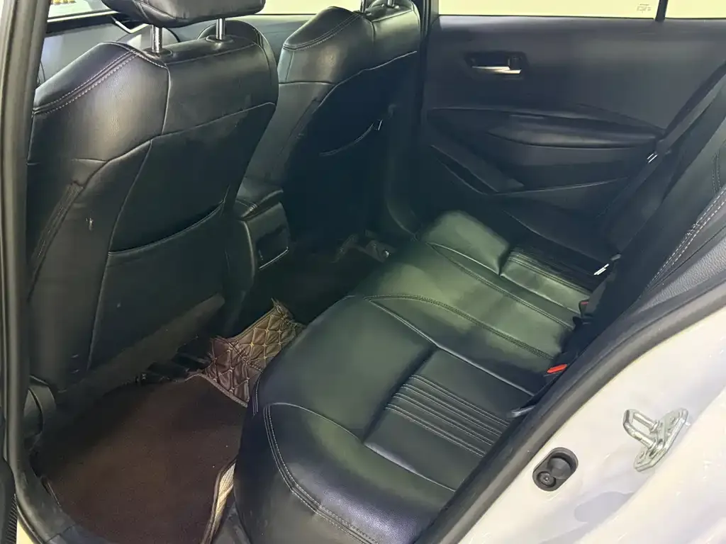 Toyota Corolla 2022 из CN, фото 9