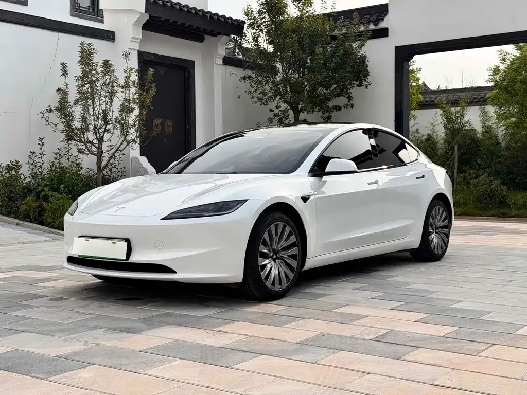 Tesla Model 3 2025 из CN, фото 1