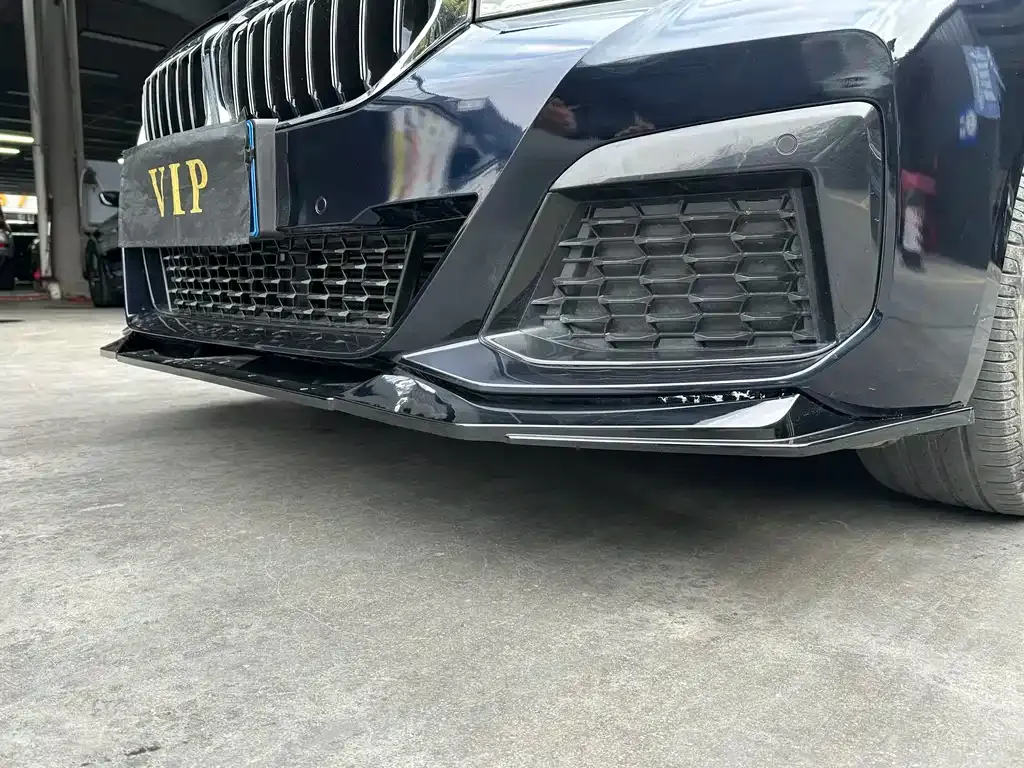 BMW 5 Series 2022 из CN, фото 9