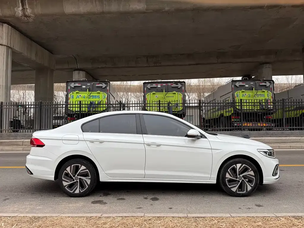 Volkswagen Bora 2024 из CN, фото 4