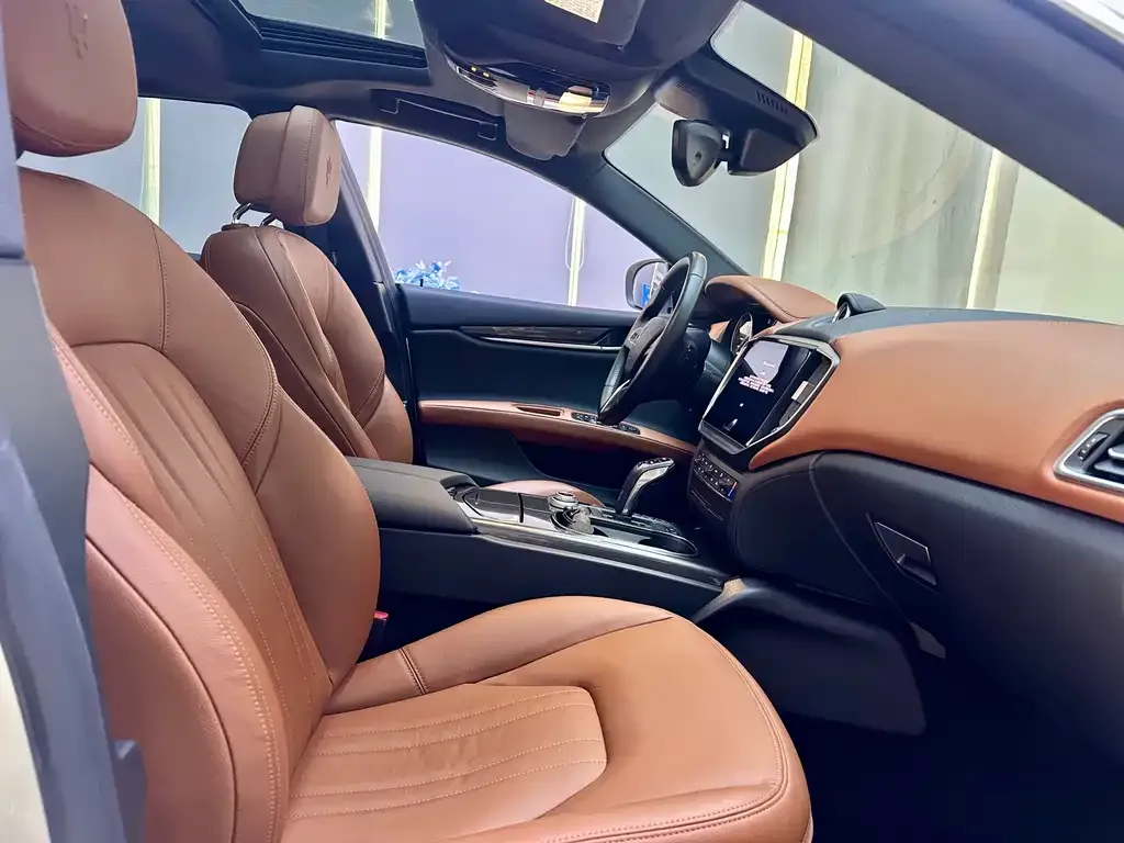 Maserati Ghibli 2022 из CN, фото 3