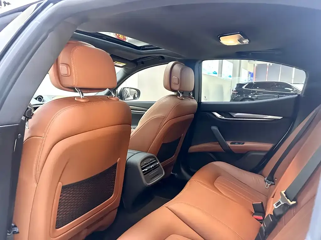 Maserati Ghibli 2022 из CN, фото 5