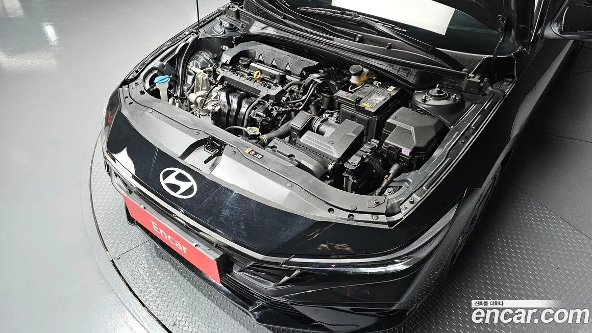 Hyundai AVANTE — фото 3