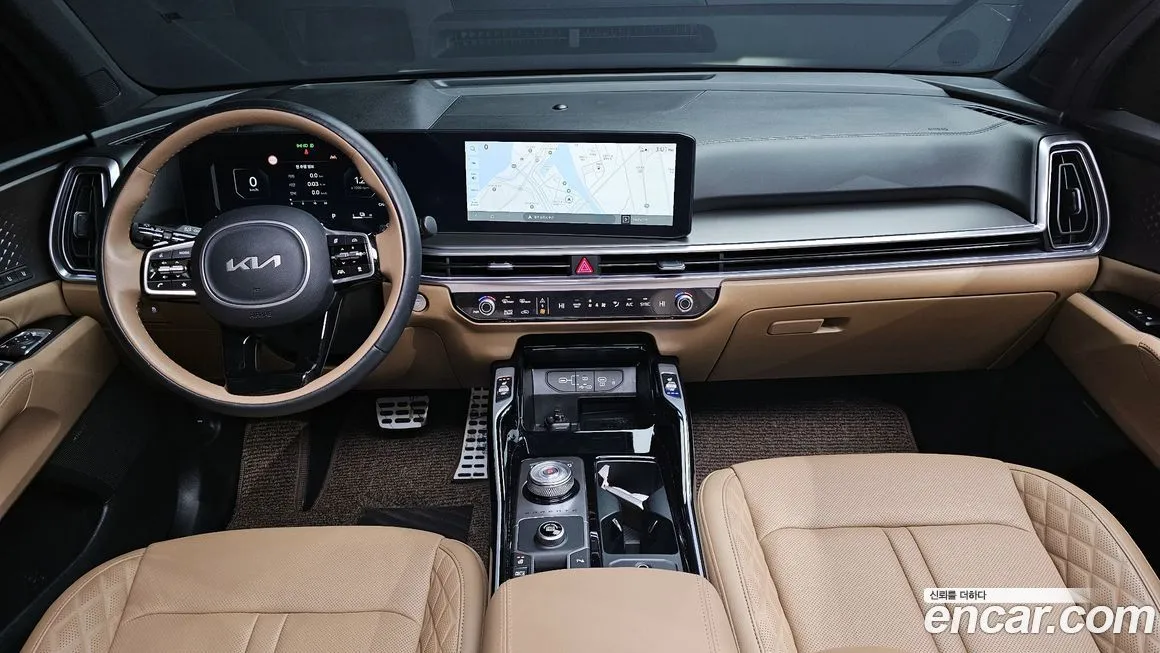 Kia Sorento — фото 7