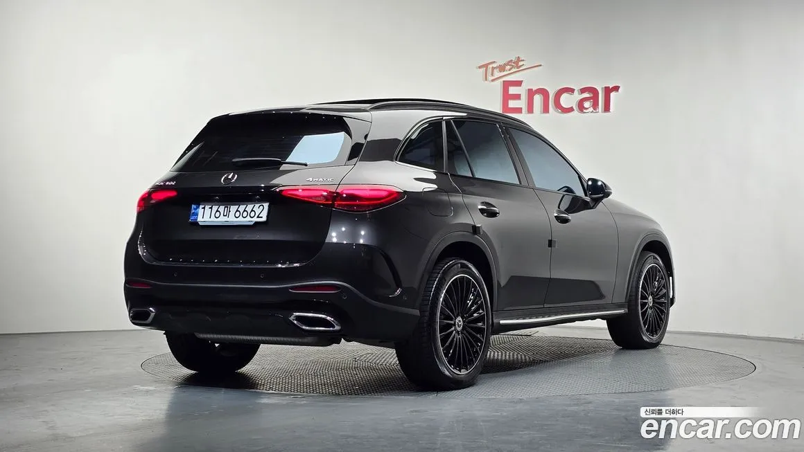 Mercedes-Benz GLC-Class 2023 из KR, фото 2