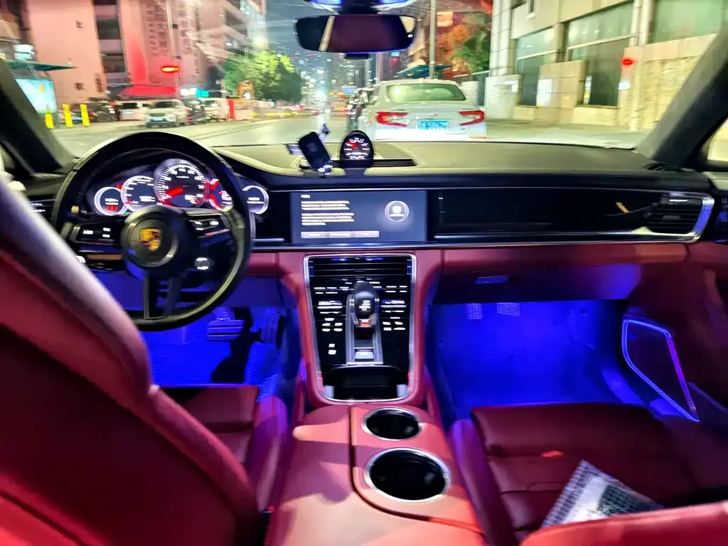 Porsche Panamera 2022 из CN, фото 9