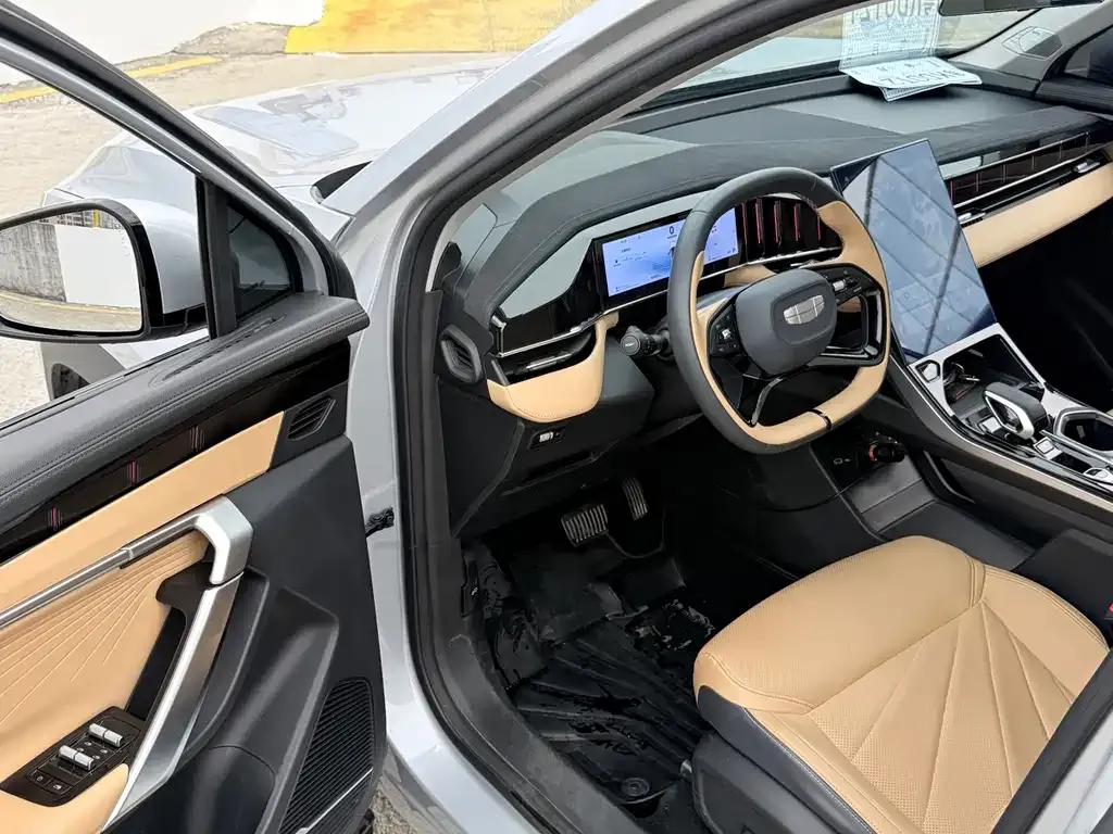 Geely Boyue L 2023 из CN, фото 7