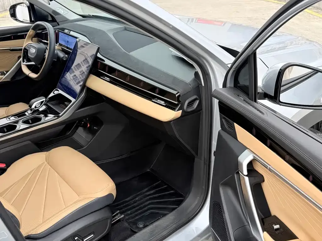 Geely Boyue L 2023 из CN, фото 3