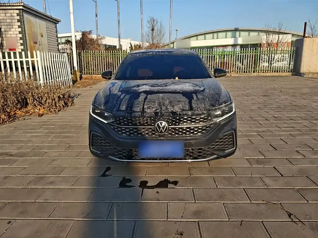Volkswagen Passat 2023 из CN, фото 7