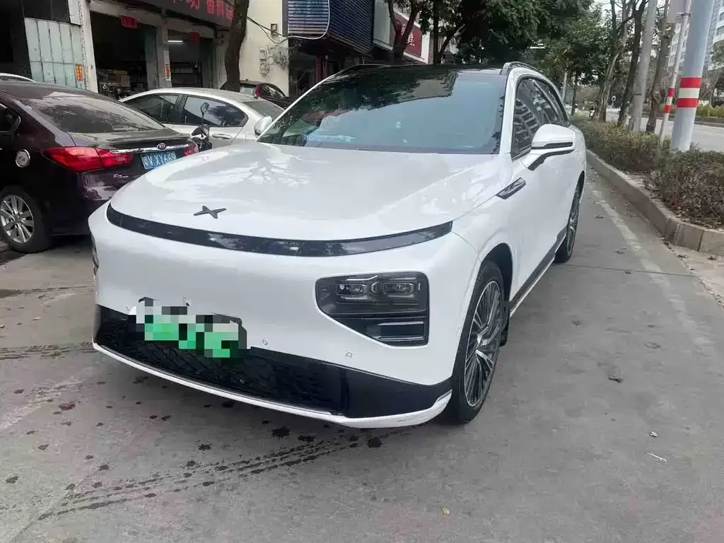 XPeng G9 2024 из CN, фото 1