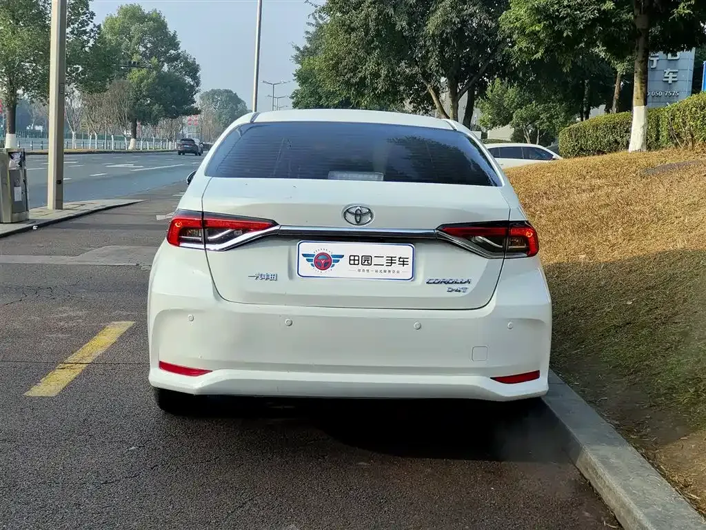 Toyota Corolla 2022 из CN, фото 8