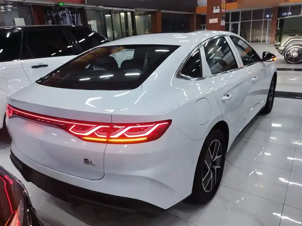 BYD Qin L 2026 из CN, фото 3