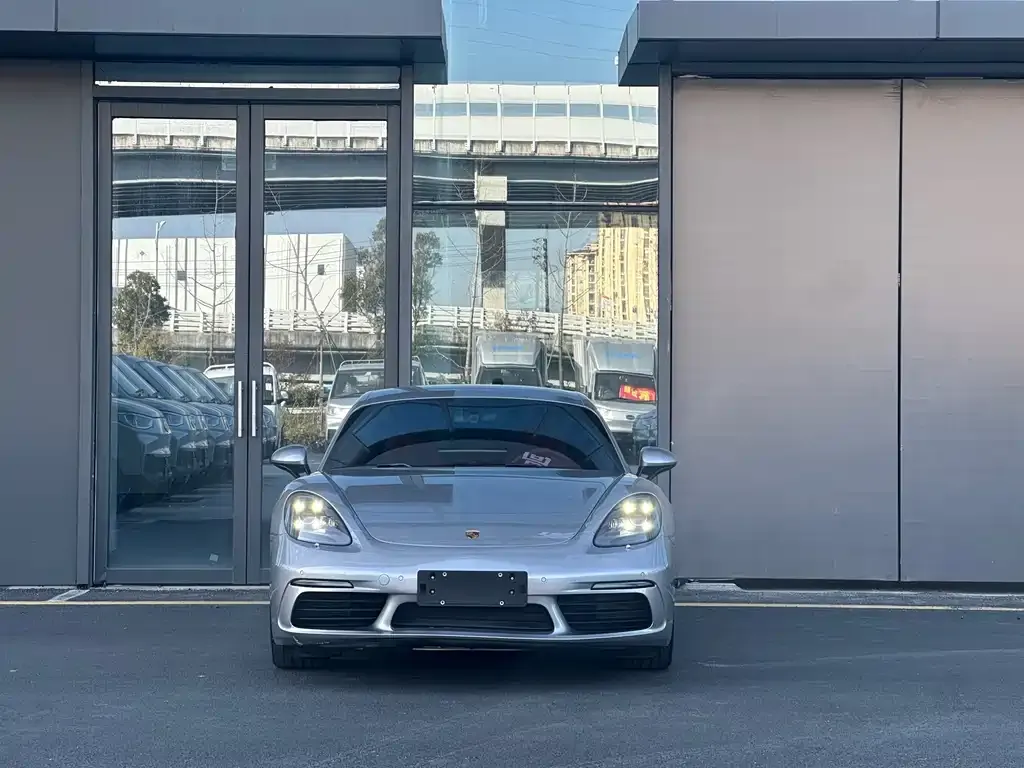 Porsche 718 2023 из CN, фото 6