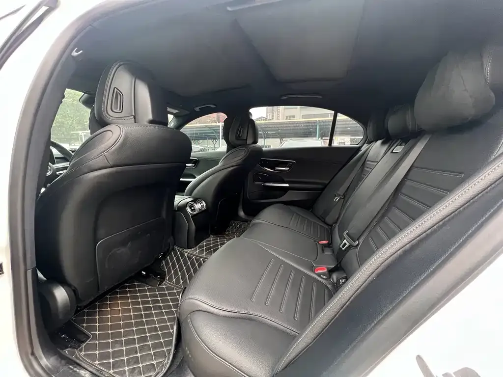Mercedes-Benz C-Class 2024 из CN, фото 3