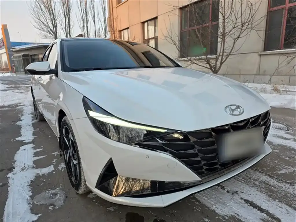 Hyundai Elantra 2023 из CN, фото 7