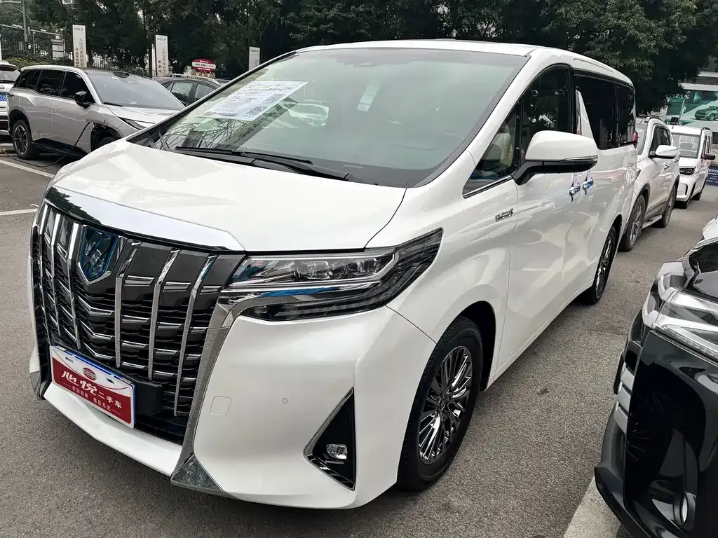 Toyota Alphard 2021 из CN, фото 1