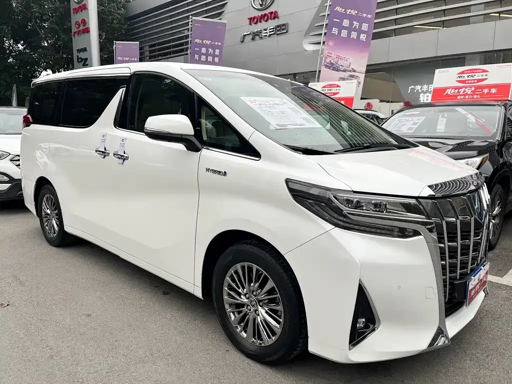 Toyota Alphard 2021 из CN, фото 2