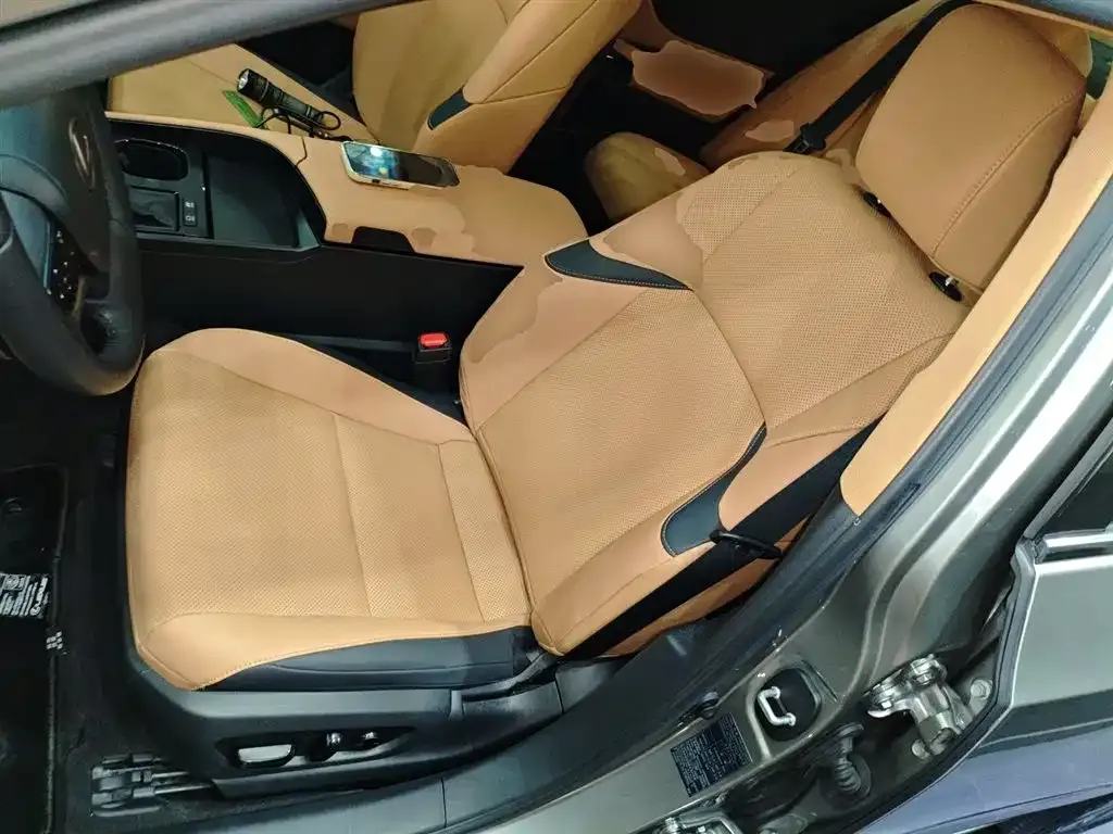 Lexus ES 2023 из CN, фото 6