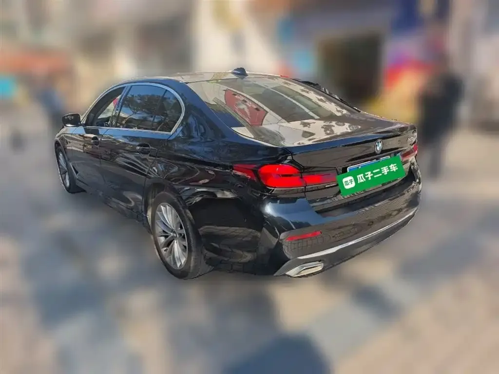 BMW 5 Series 2023 из CN, фото 3