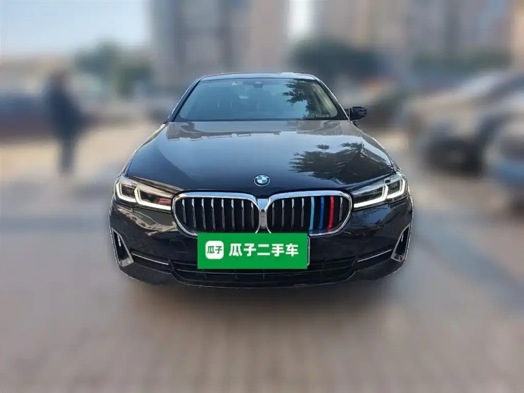 BMW 5 Series 2023 из CN, фото 2