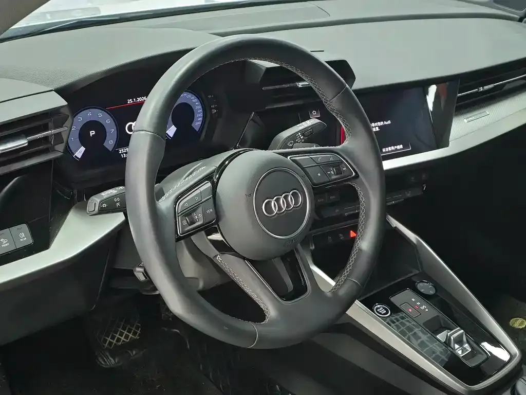Audi A3 — фото 8