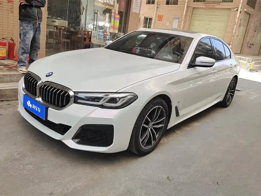 BMW 5 Series (Import) 2023 из CN, фото 1