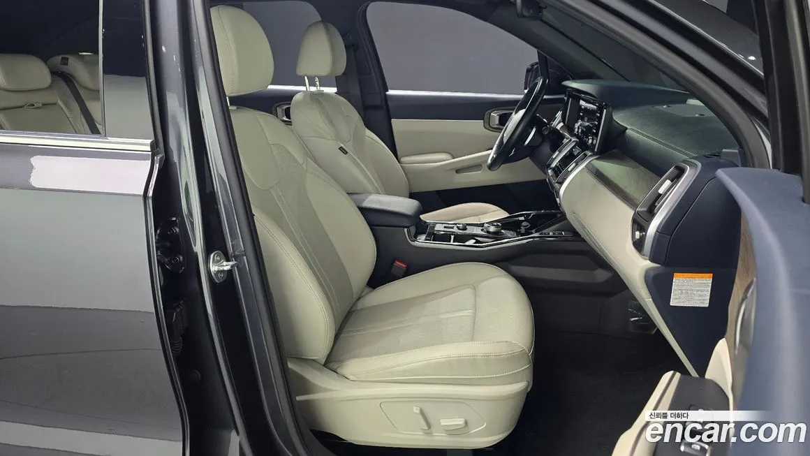 Kia Sorento — фото 10