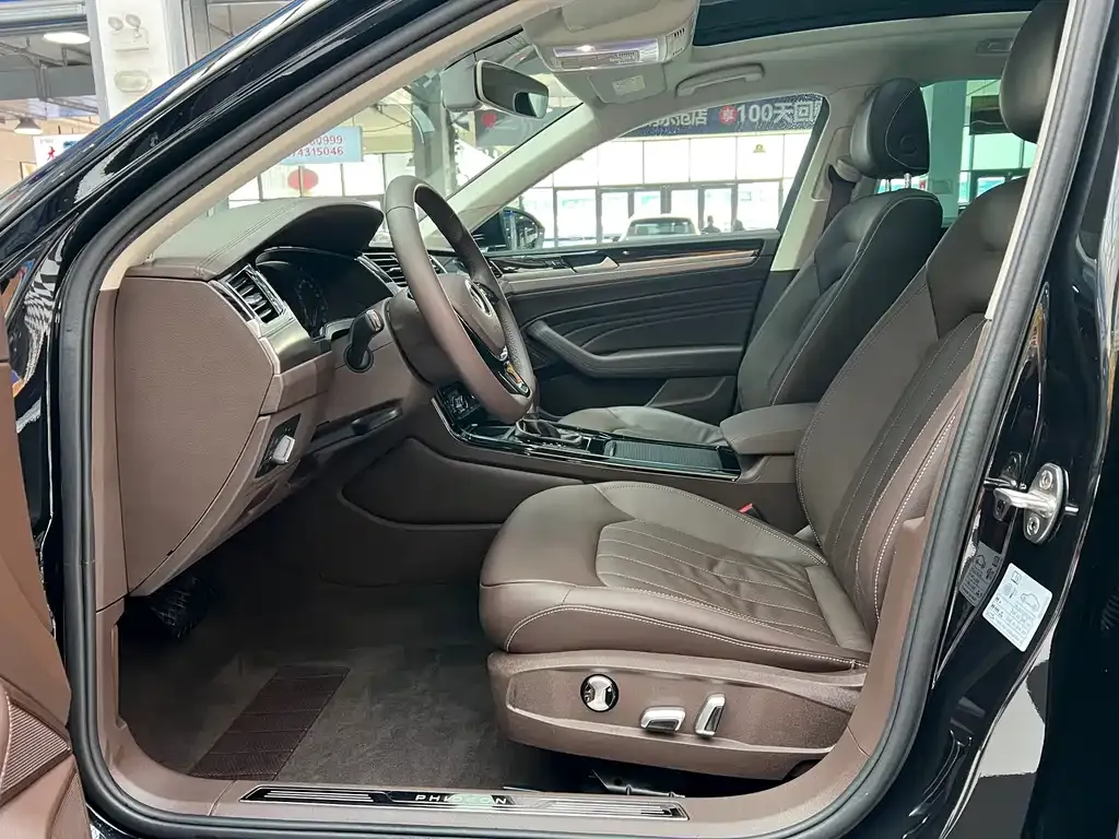 Volkswagen Phideon 2021 из CN, фото 9