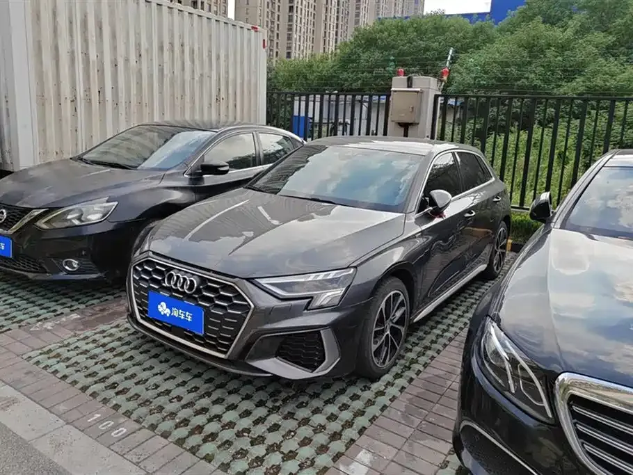 Audi A3 2022 из CN, фото 1