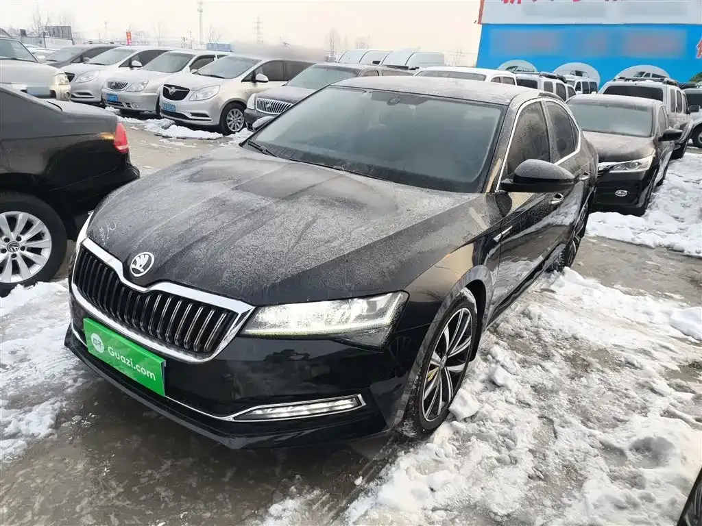 Skoda Superb 2021 из CN, фото 1